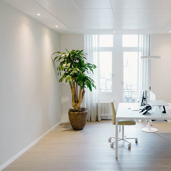 Empfangsraum Fachärztin FMH Angiologie und Innere Medizin Praxis am Römerhof